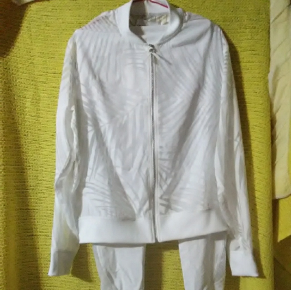 2-peace Victoria's secret leg and jacket set